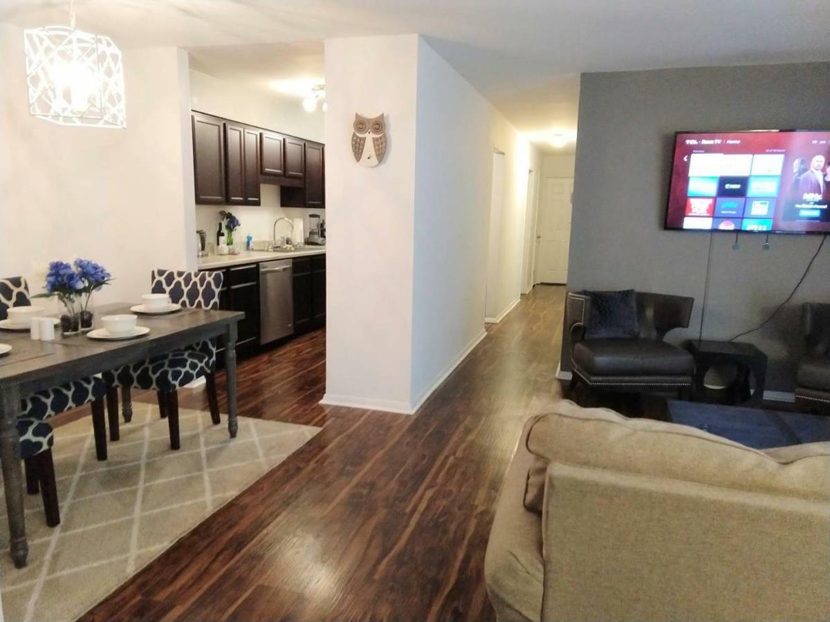 Charming Condo In Central Raleigh Exterior photo